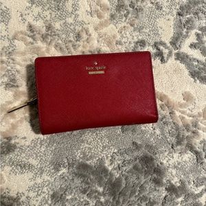 Kate Spade Boxed Madison Medium Compact Bifold Wallet Red